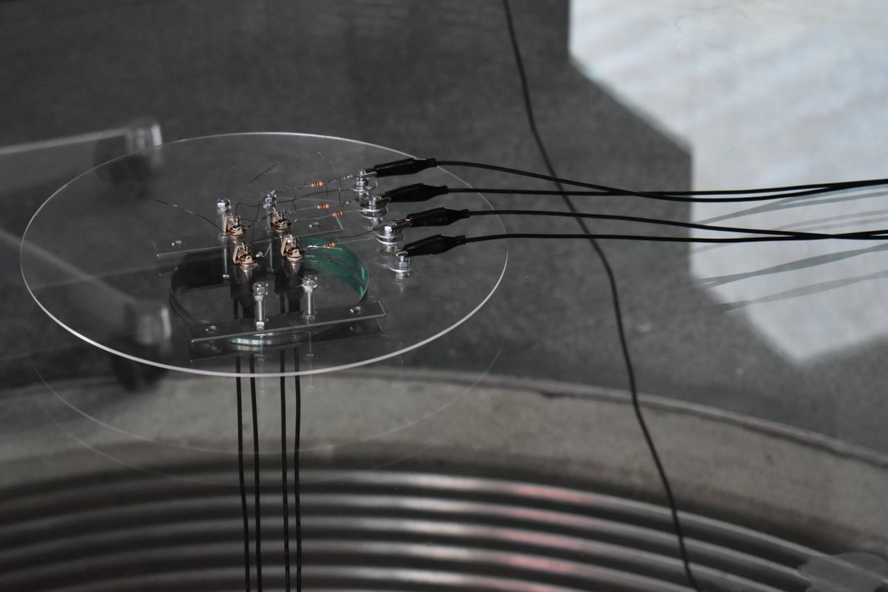 sound installation by Daniele Pozzi